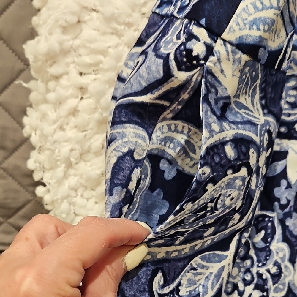 Lauren Ralph Lauren Blue and White Paisley Floral A-Line Pleated Skirt - Picture 11 of 16